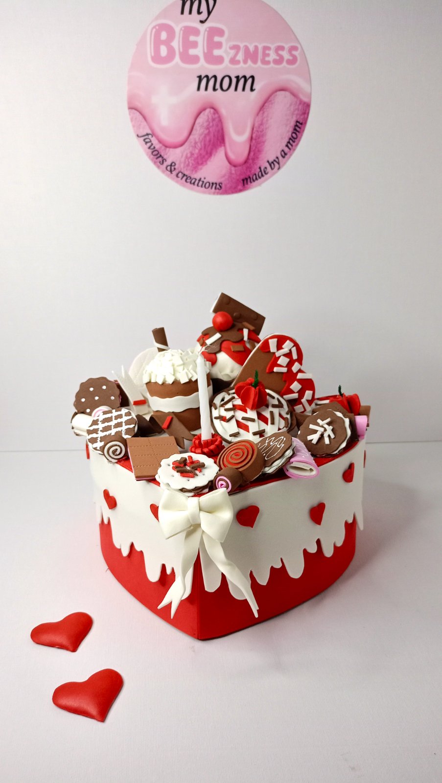 Foam cake box